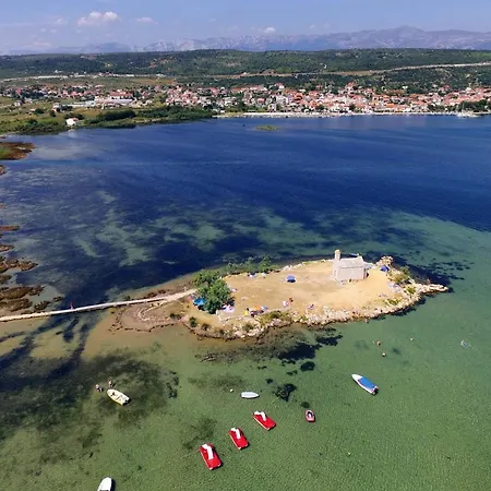 By The Sea - Novigrad - 6190 פוסדריה