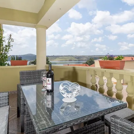 By The Sea Posedarje, Novigrad - 6190 Daire Posedarje