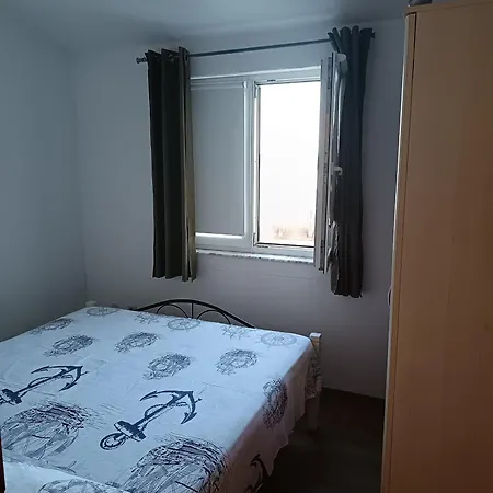 Appartement By The Sea Posedarje, Novigrad - 6190